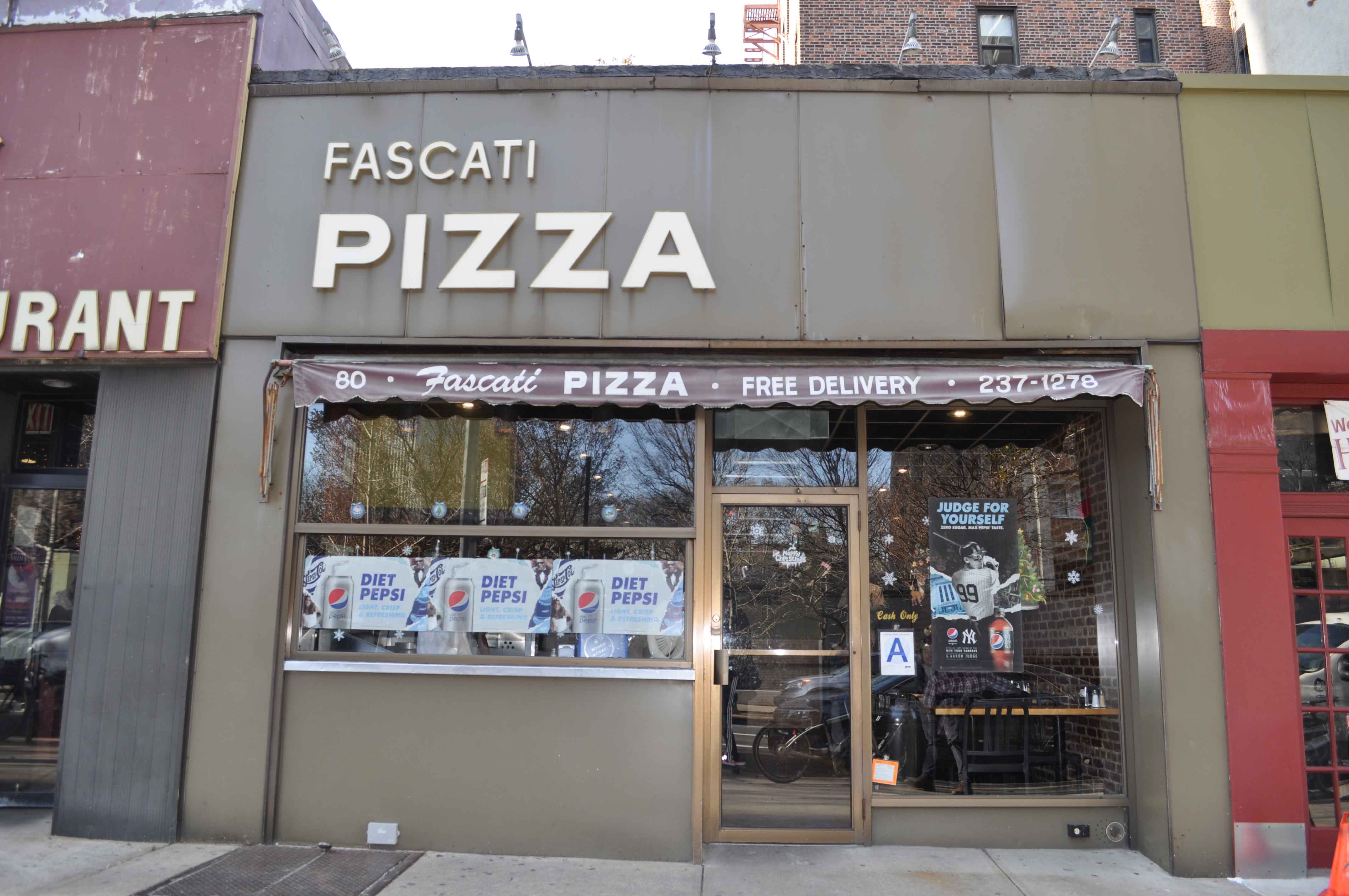 2 Pierrepont residents will love the local vibe of Fascati Pizzeria, a favorite counter-service neighborhood restaurant